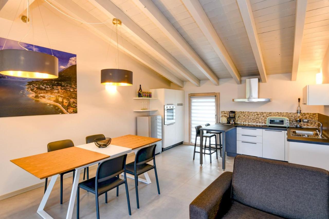 Apartamento Gardaliva 5 Manerba del Garda Exterior foto
